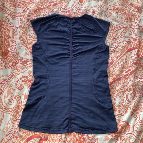 Athleta Rash Guard - Picture 2 of 5